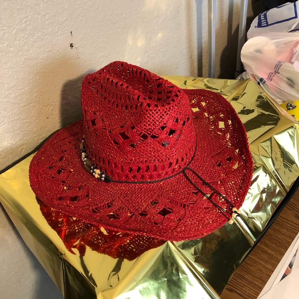 Turner ladies hat very nice. New.